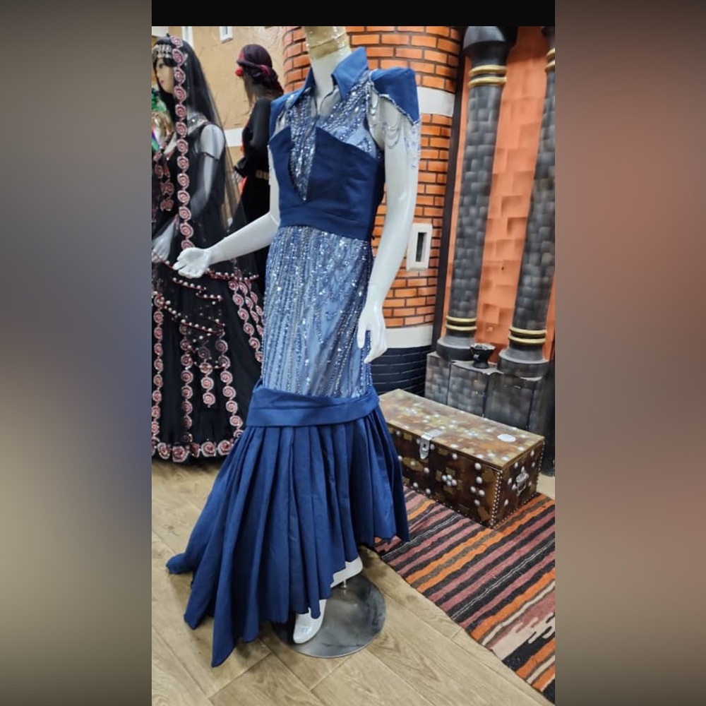 Custom-made dress looks brand new jeans, fabric with glitter and beds